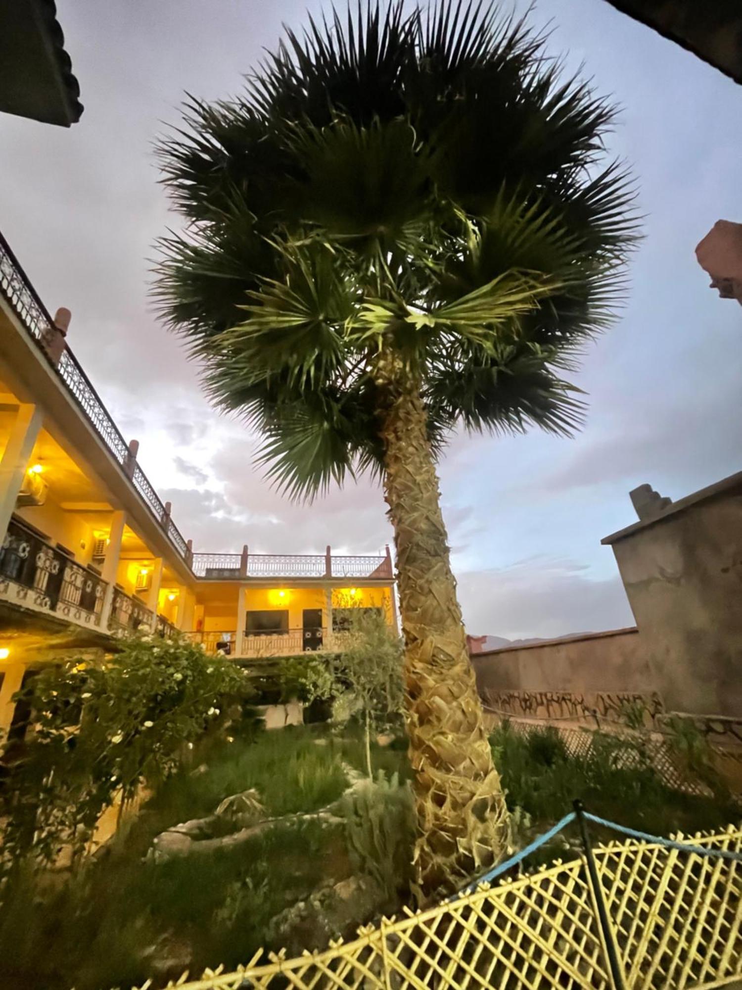Hotel Restaurant La Kasbah Тингир Экстерьер фото