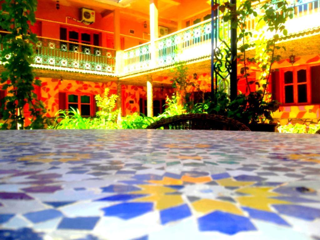 Hotel Restaurant La Kasbah Тингир Экстерьер фото
